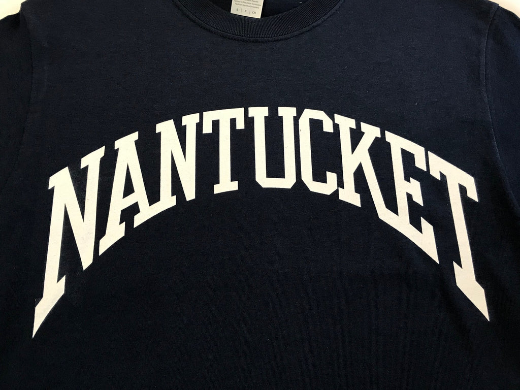 Nantucket Arch T-Shirt in Navy