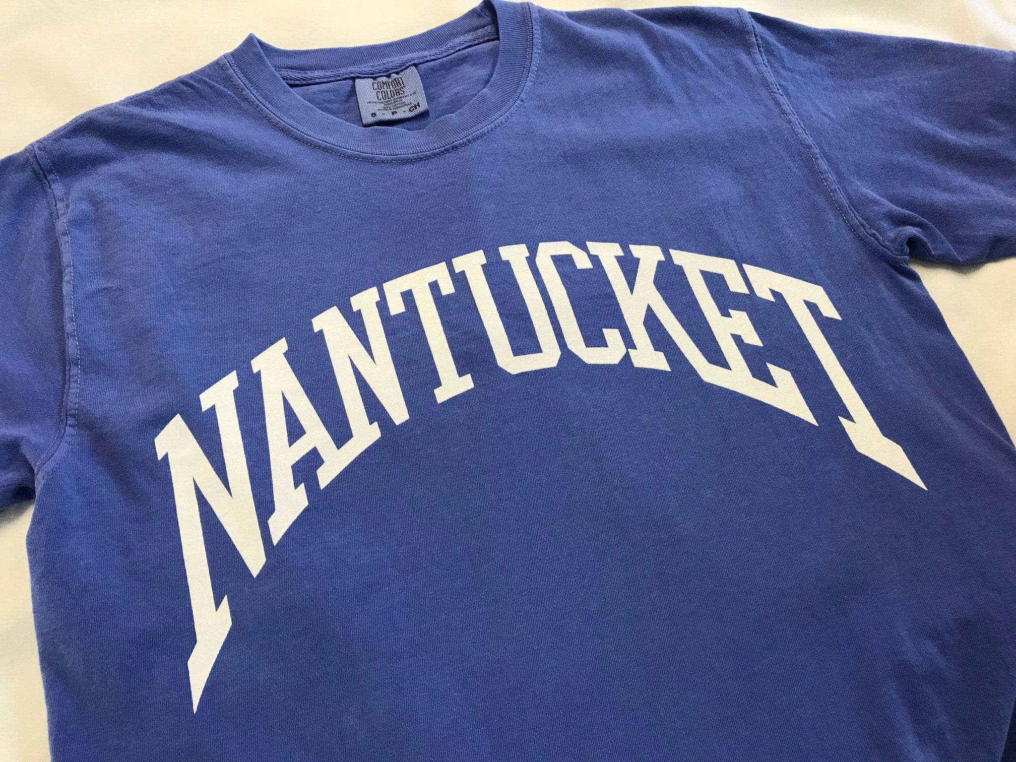 Nantucket Arch tee by Comfort Colors in Island Red